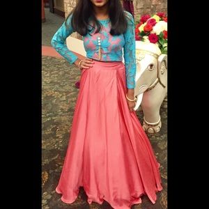 Beautiful 2 piece skirt n top only been worn once